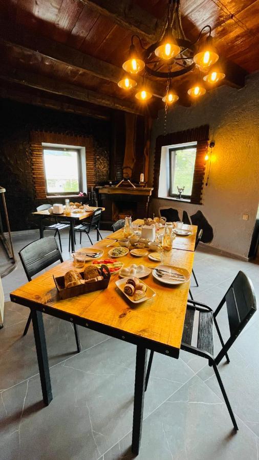 Hotel Hobbiton Near Vardzia Caves T'mogvi Экстерьер фото